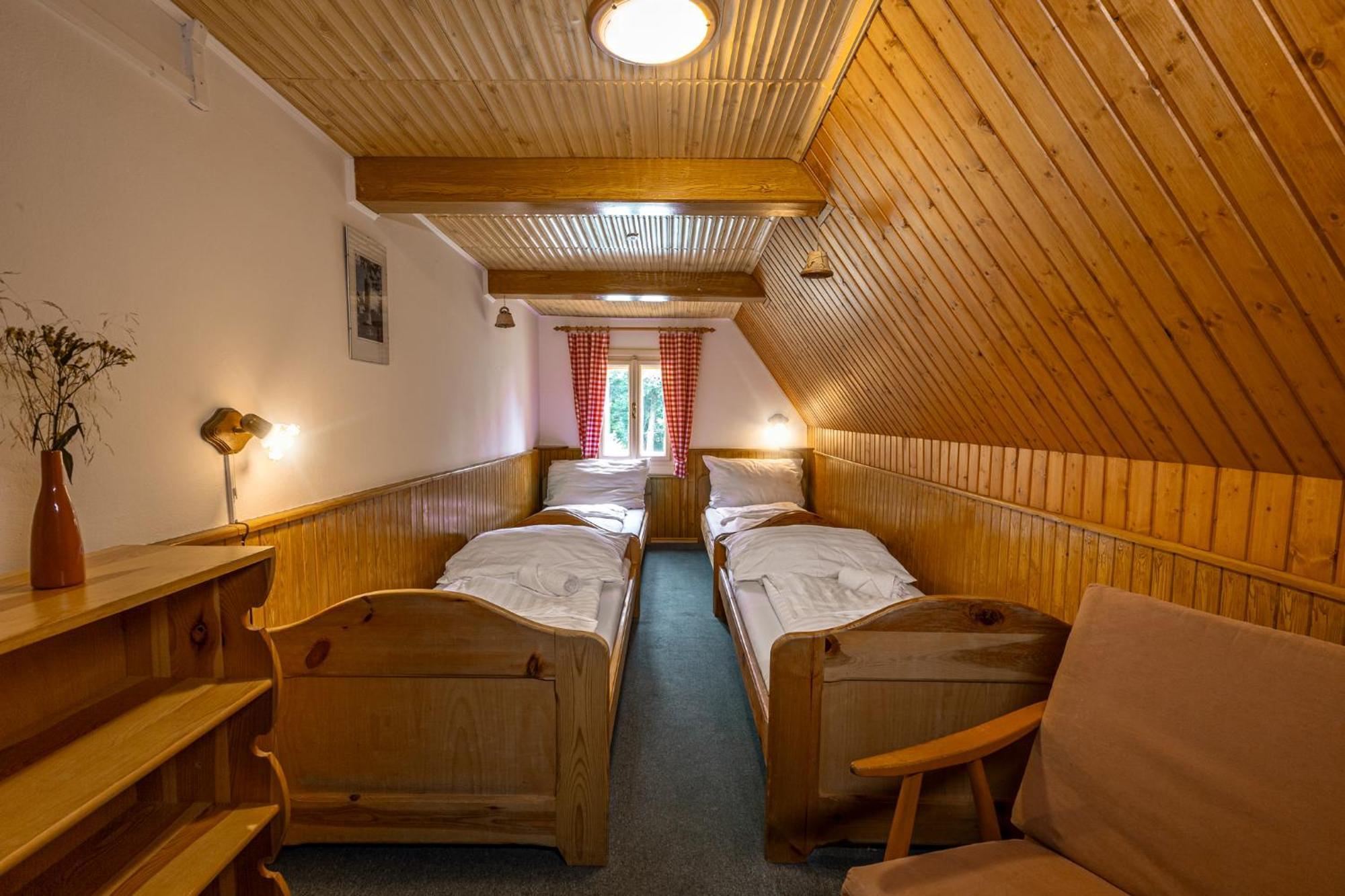 Chata Zvonecek Jiřetín pod Jedlovou Buitenkant foto